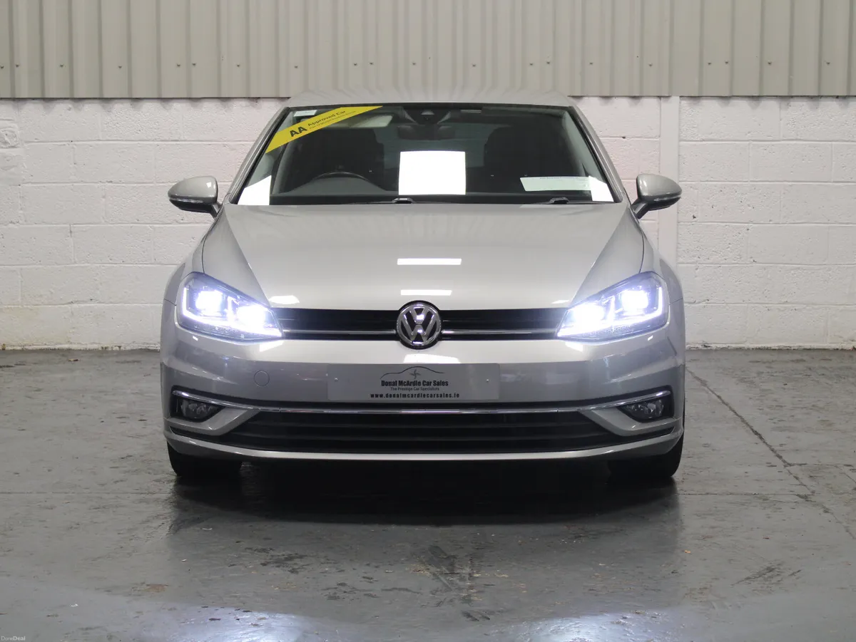 2018 Volkswagen Golf - Image 2