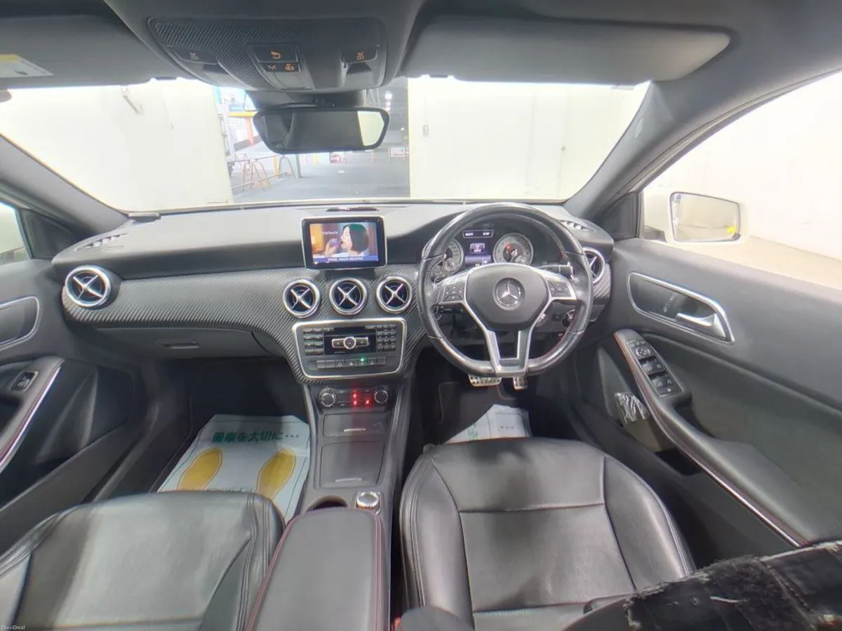 MERCEDES BENZ A180 AMG LINE AUTO 2014 - Image 3