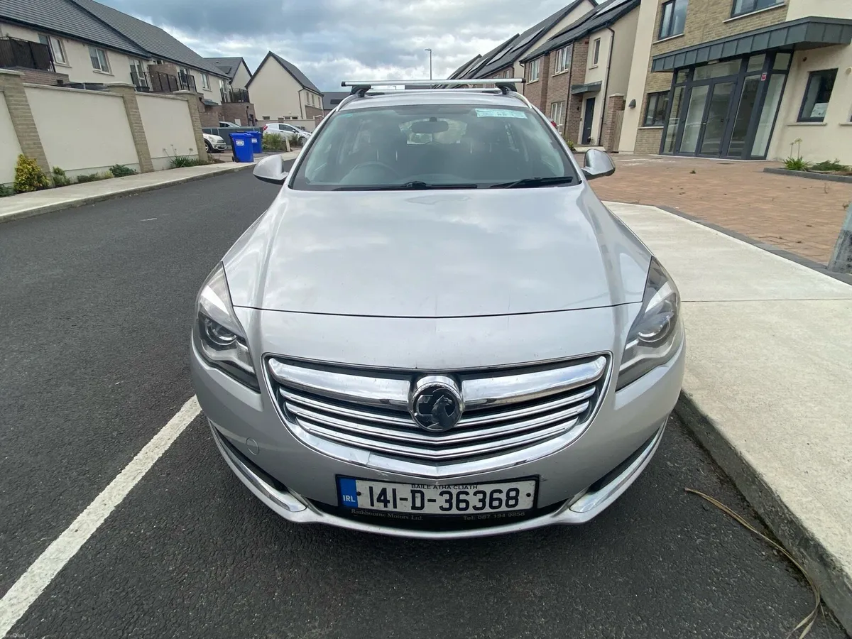 Vauxhall Insignia Estate - Image 3