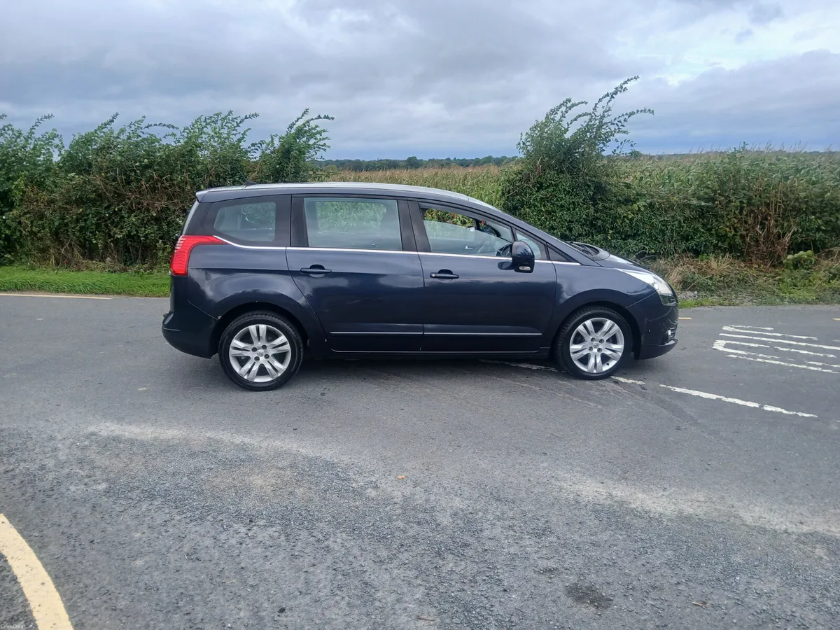 2013 Peugeot 5008 1.6hdi (7 Seater) - Image 6
