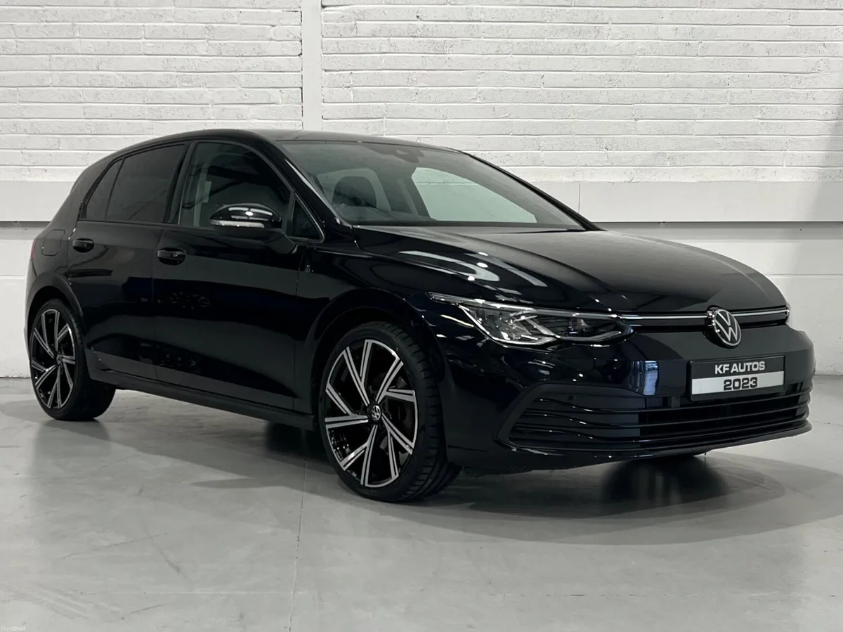 Volkswagen Golf Life 2.0TDI 115bhp 5dr Auto - Image 3