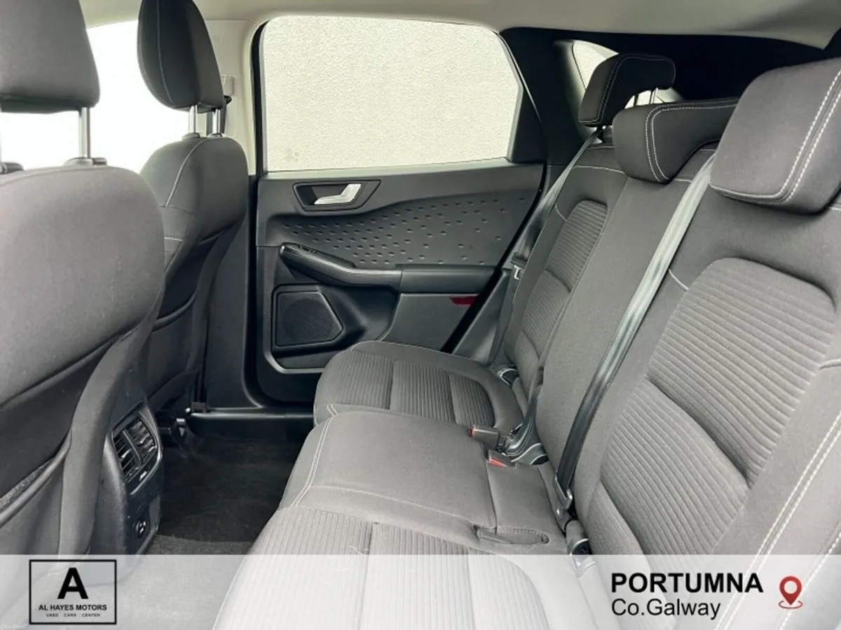 Ford Kuga 1.5 EcoBlue 120PS Titanium - Image 6