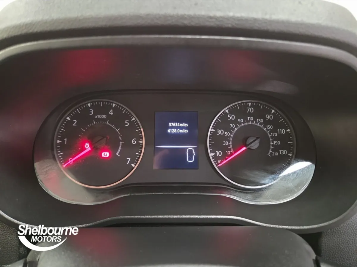 Dacia Duster 1.0 TCe 90 Expression 5dr - Image 5