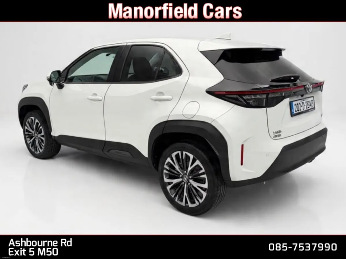 2020 Toyota Yaris Cross 1.5 Petrol Hybrid Auto - Image 6