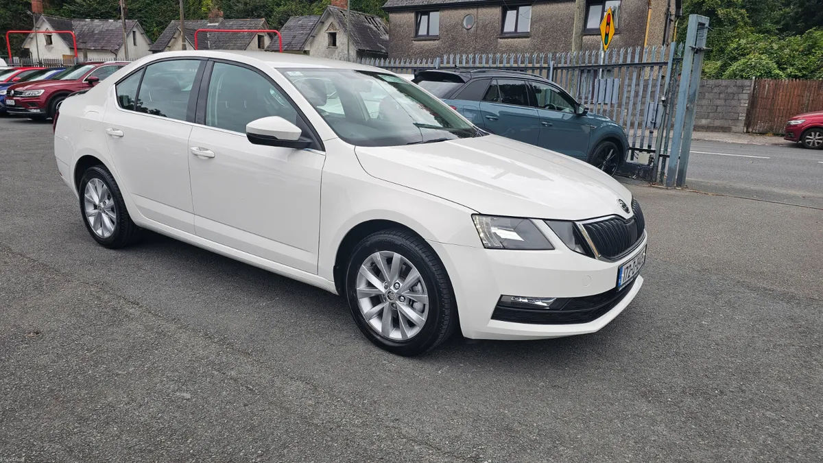 Skoda Octavia 2017 1.0 TSI AUTOMATIC - Image 2