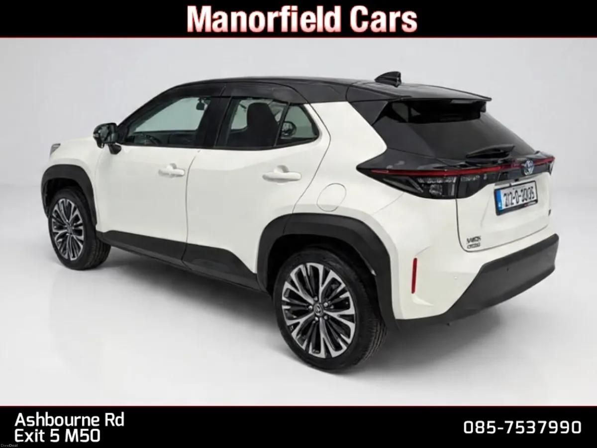 2021 212 Toyota Yaris Cross Hybrid Auto SUV - Image 6