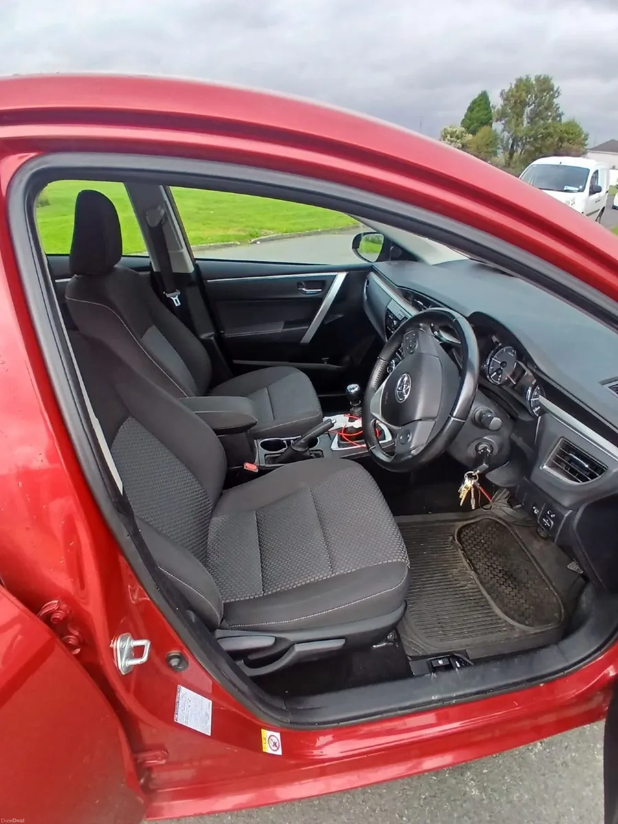 2015 Toyota Corolla Luna 1.4 D4D –  Low Mileage - Image 6