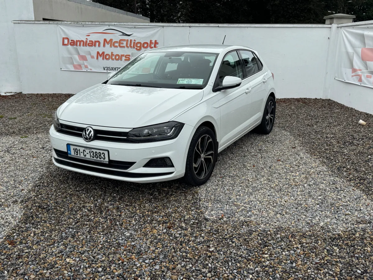 2019 Volkswagen Polo - Image 2