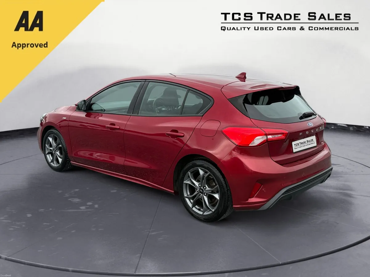 2018 Ford Focus 1.5TDCI ST-LINE 120BHP - Image 4