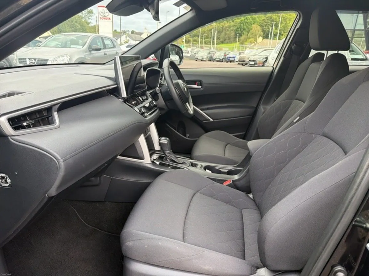Toyota Corolla Cross CROSS 1.8 SPORT 4DR A - Image 6