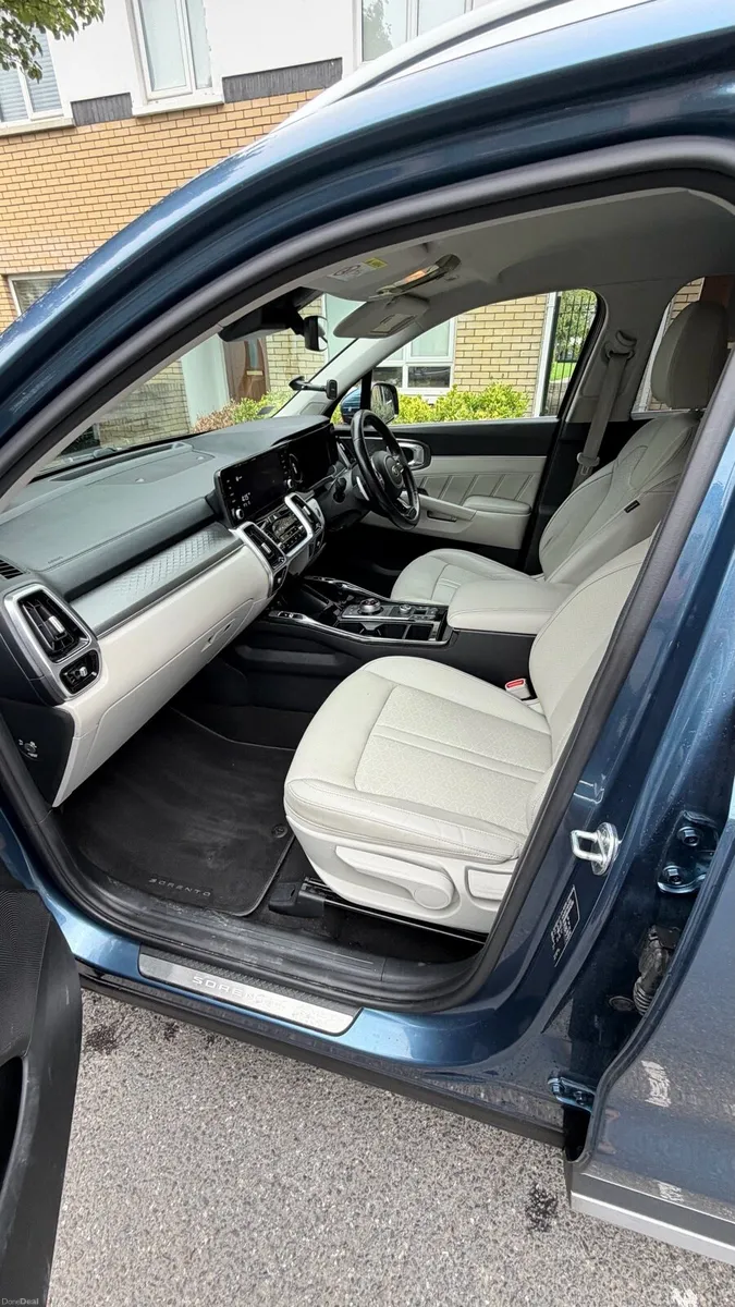 Kia sorento - Image 4