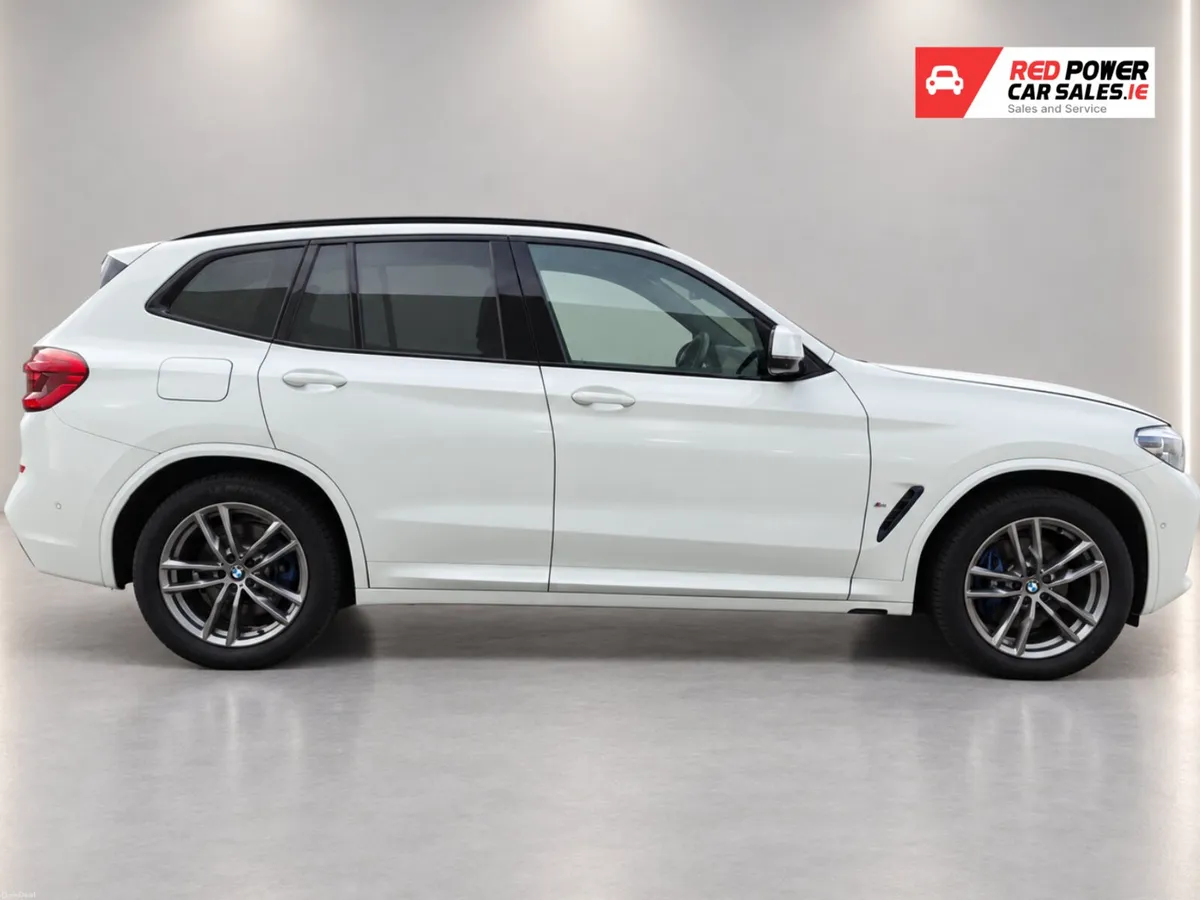 2021 BMW X3 Xdrive 30e PHEV //VERY LOW KM - Image 4