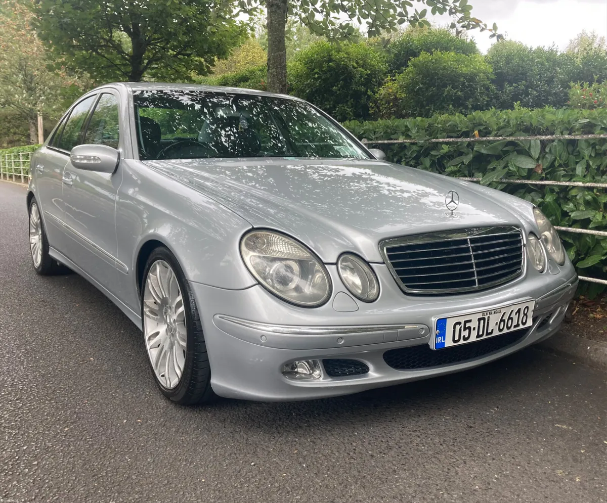 Mercedes-Benz E-Class E280cdi Automatic Avantgarde - Image 3