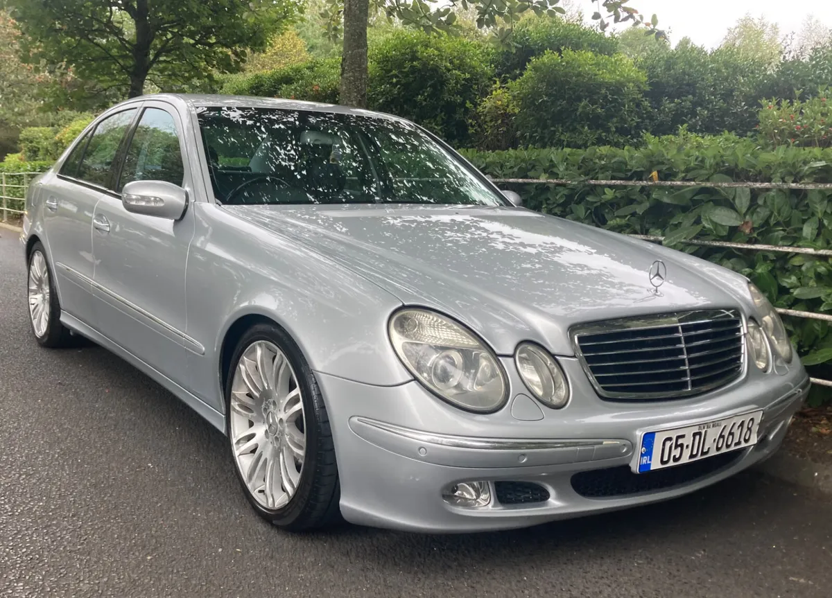 Mercedes-Benz E-Class E280cdi Automatic Avantgarde - Image 2
