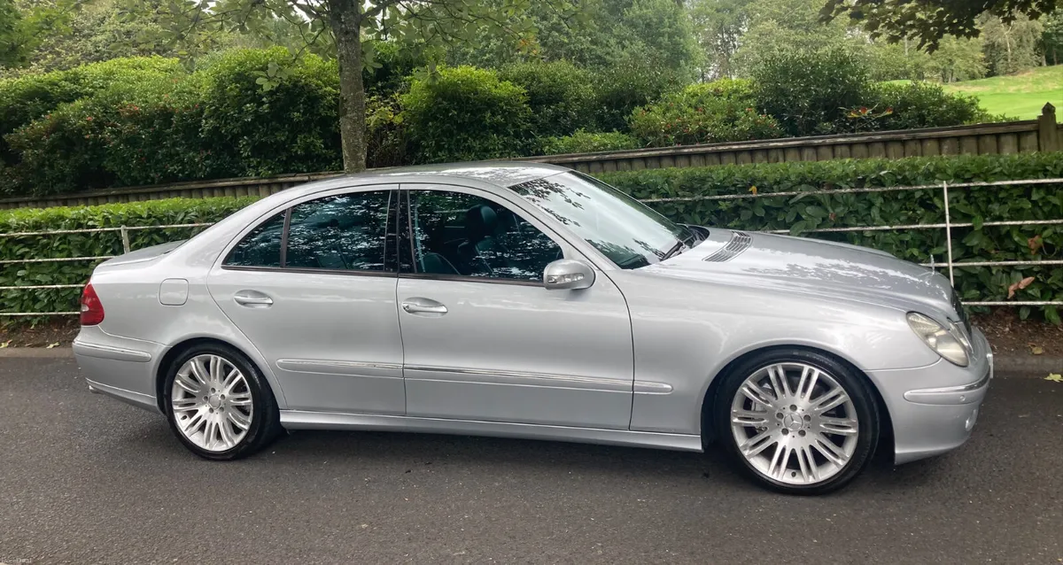 Mercedes-Benz E-Class E280cdi Automatic Avantgarde - Image 6