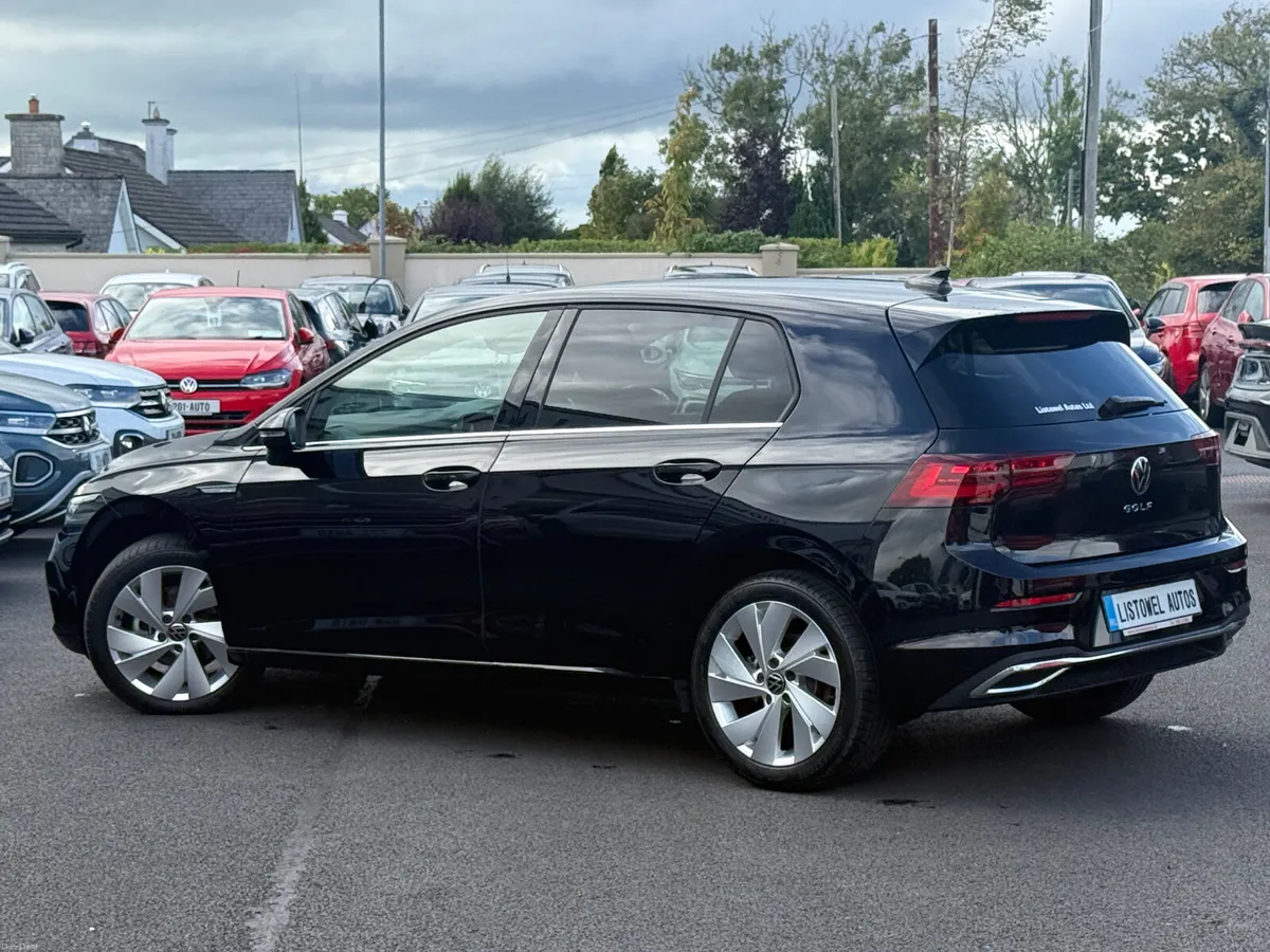 Image 3 of 19