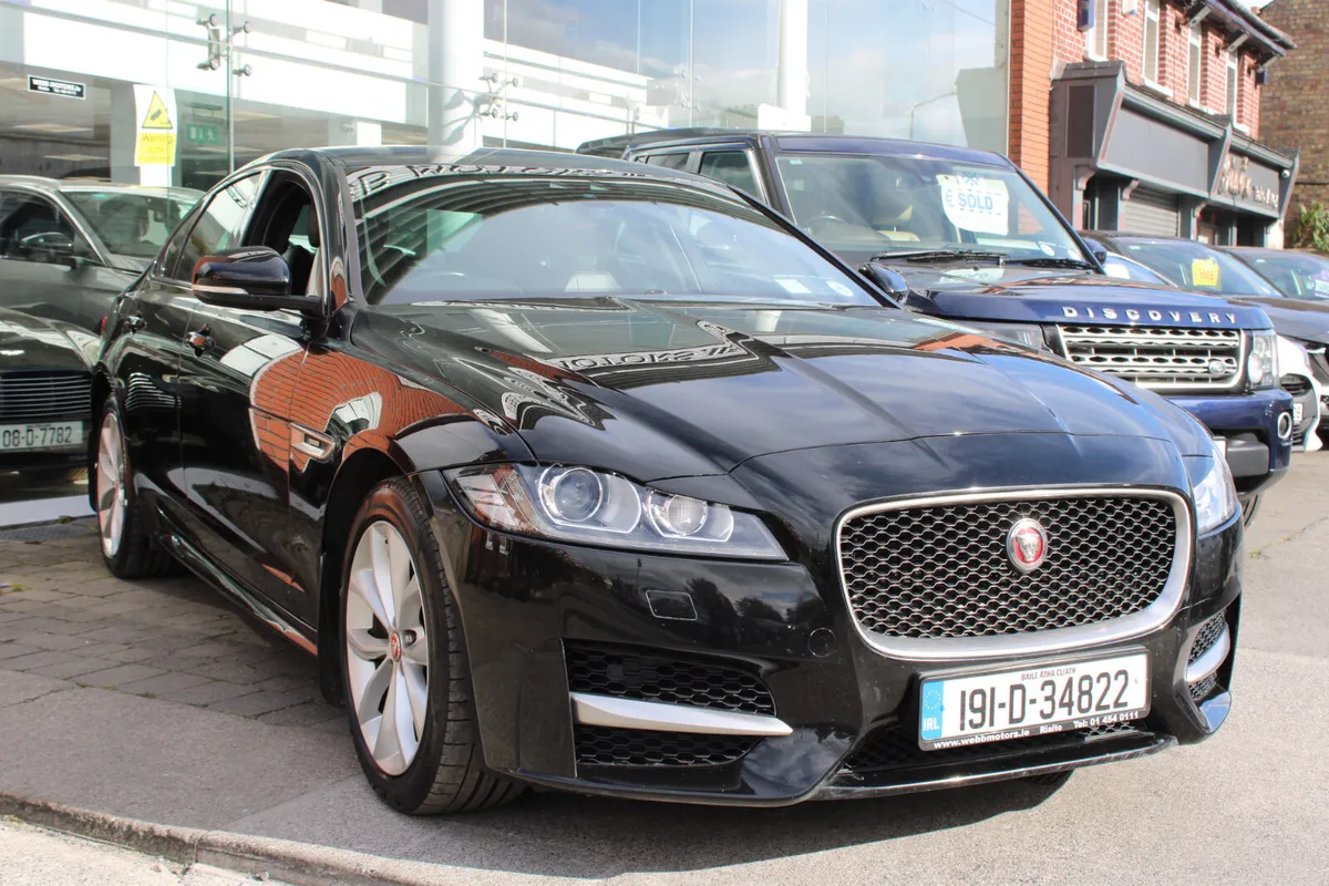 JAGUAR XF - R-SPORT - 2.0L - AUTOMATIC - 163 BHP - Image 1