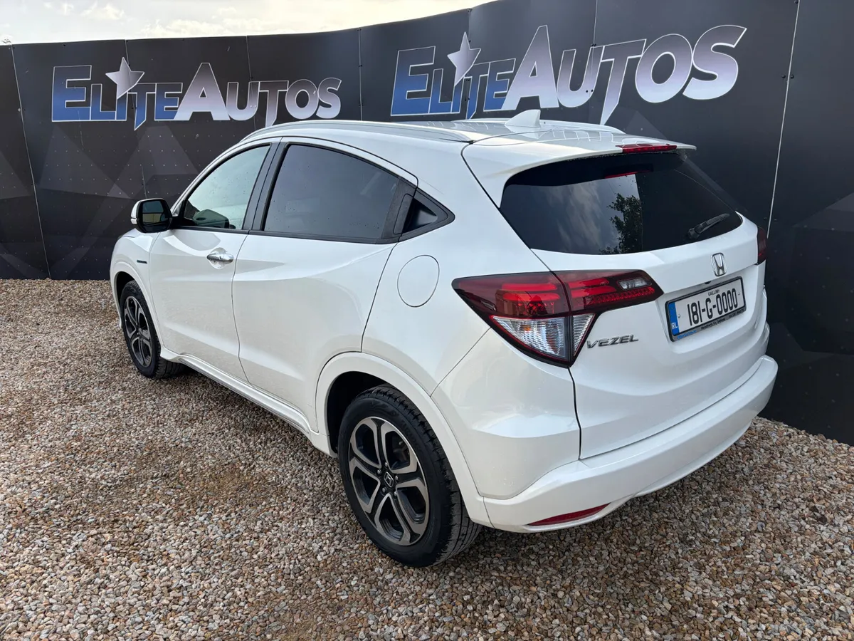Honda Vezel Self Charging Hybrid 2018 - Image 3