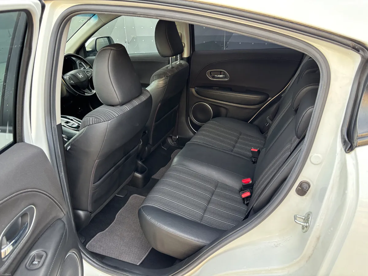 Honda Vezel Self Charging Hybrid 2018 - Image 5