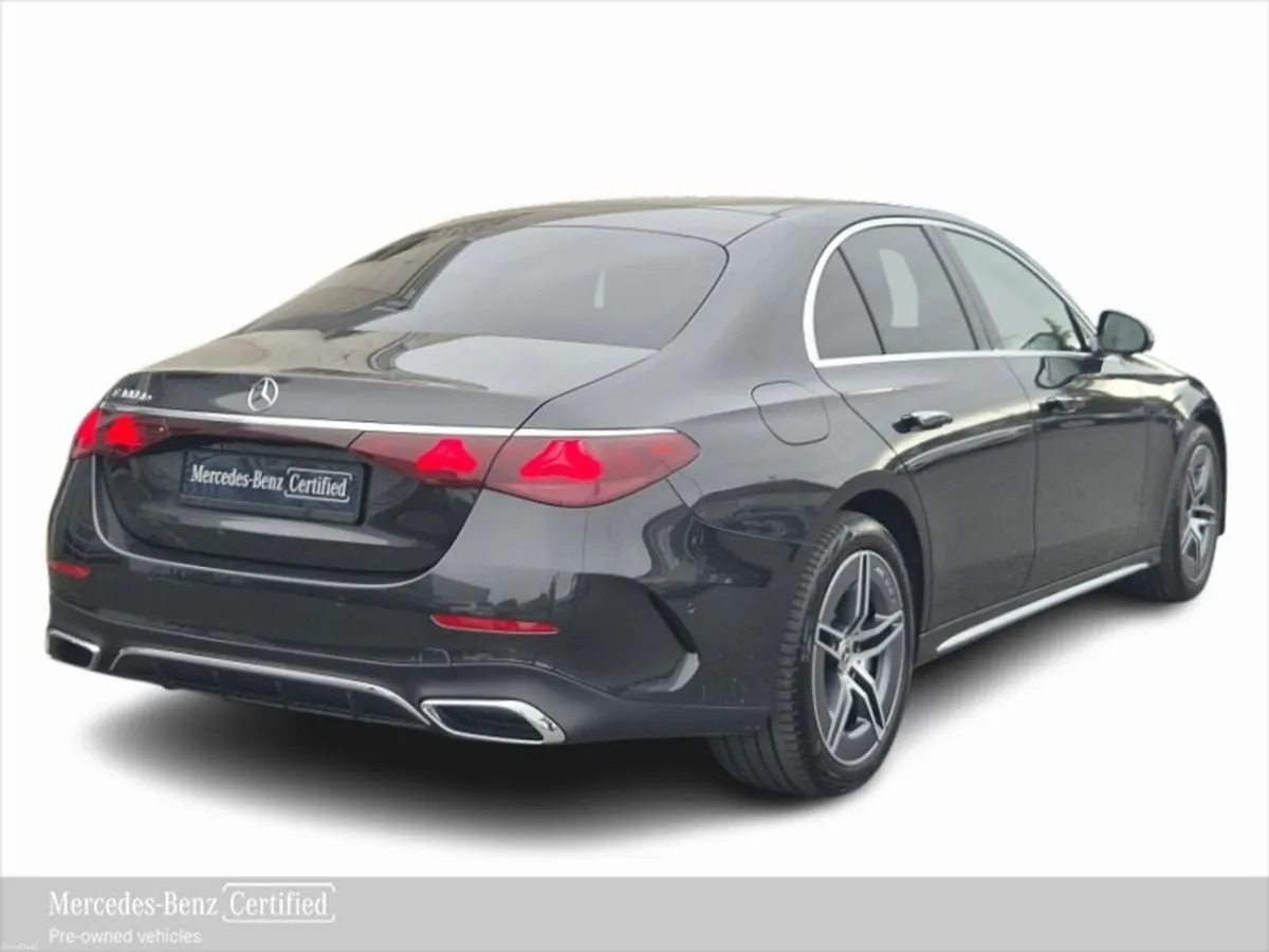 Mercedes-Benz E-Class E300de AMG Line Plus Edition - Image 4