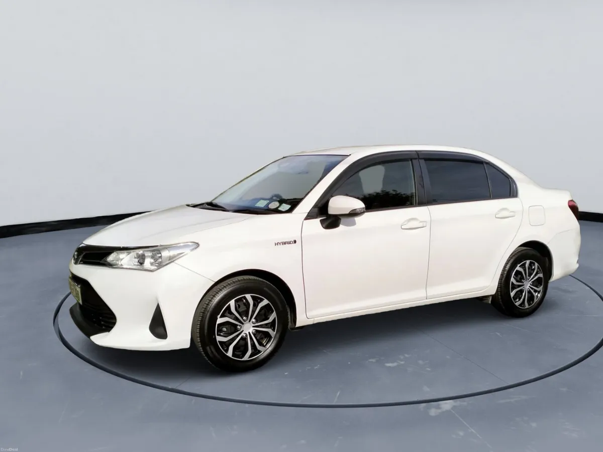 2018 Toyota Corolla Hybrid Automatic - Image 1