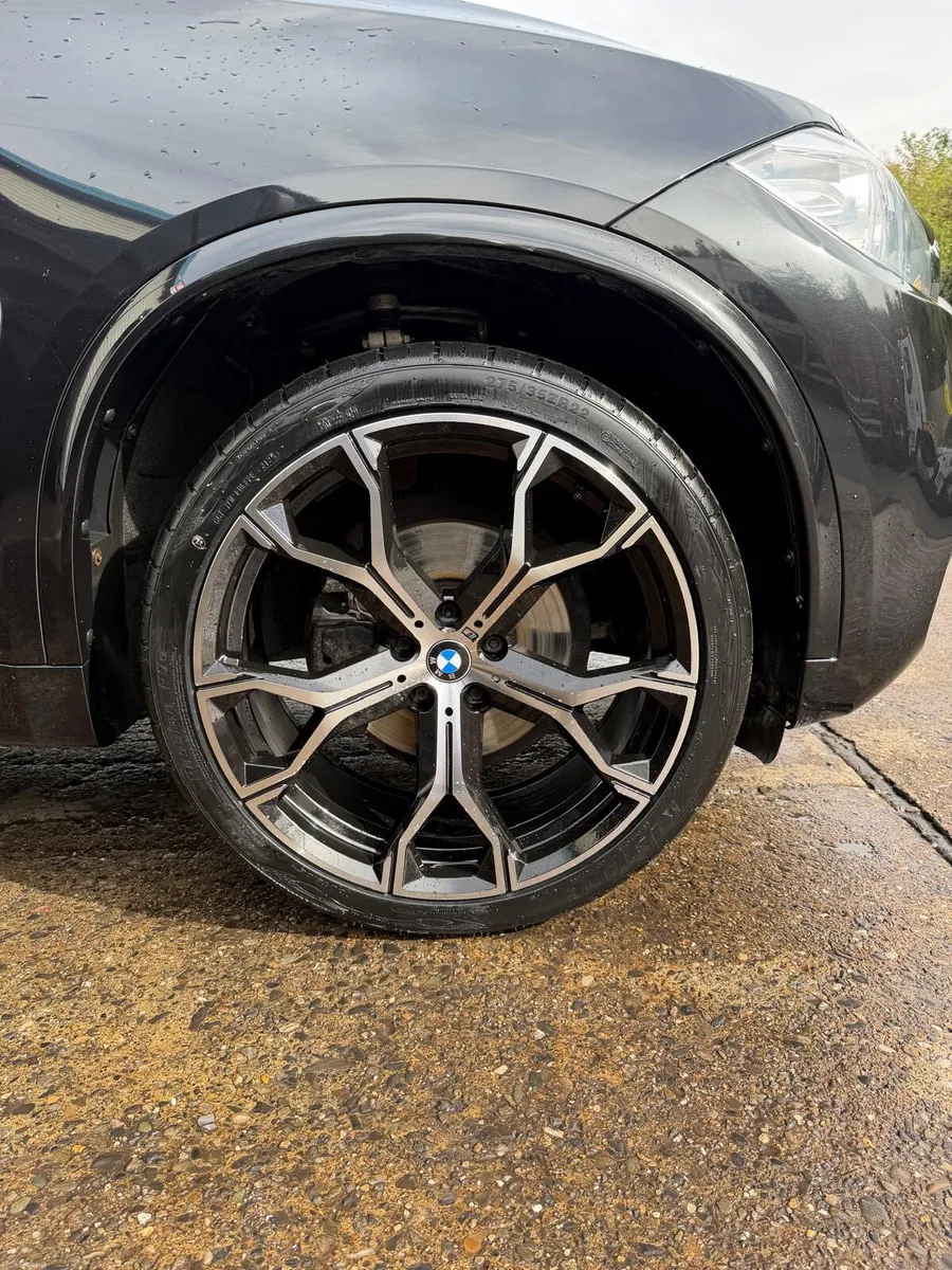 BMW X5 2016 7 SEATS - Image 6