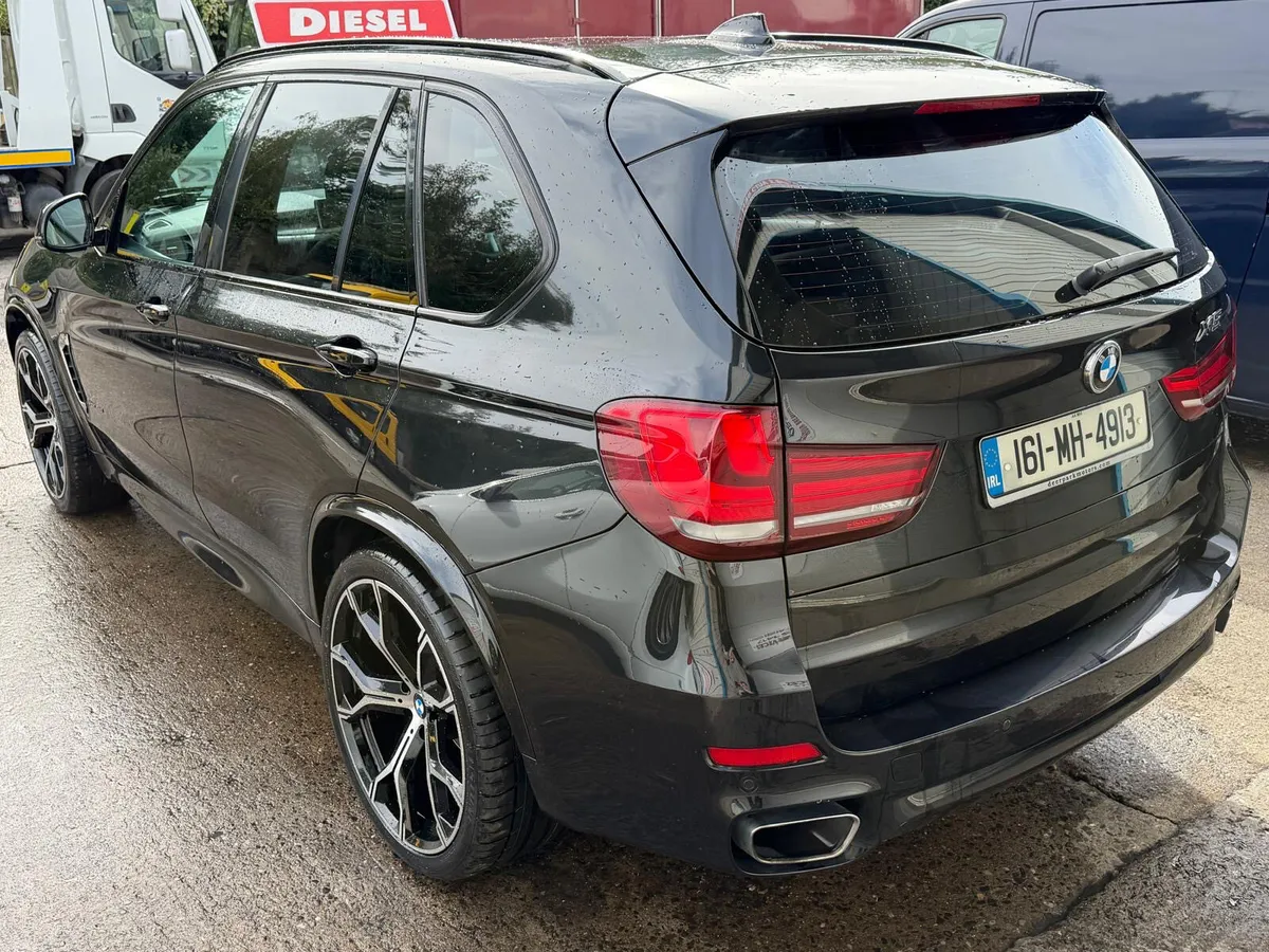 BMW X5 2016 7 SEATS - Image 4