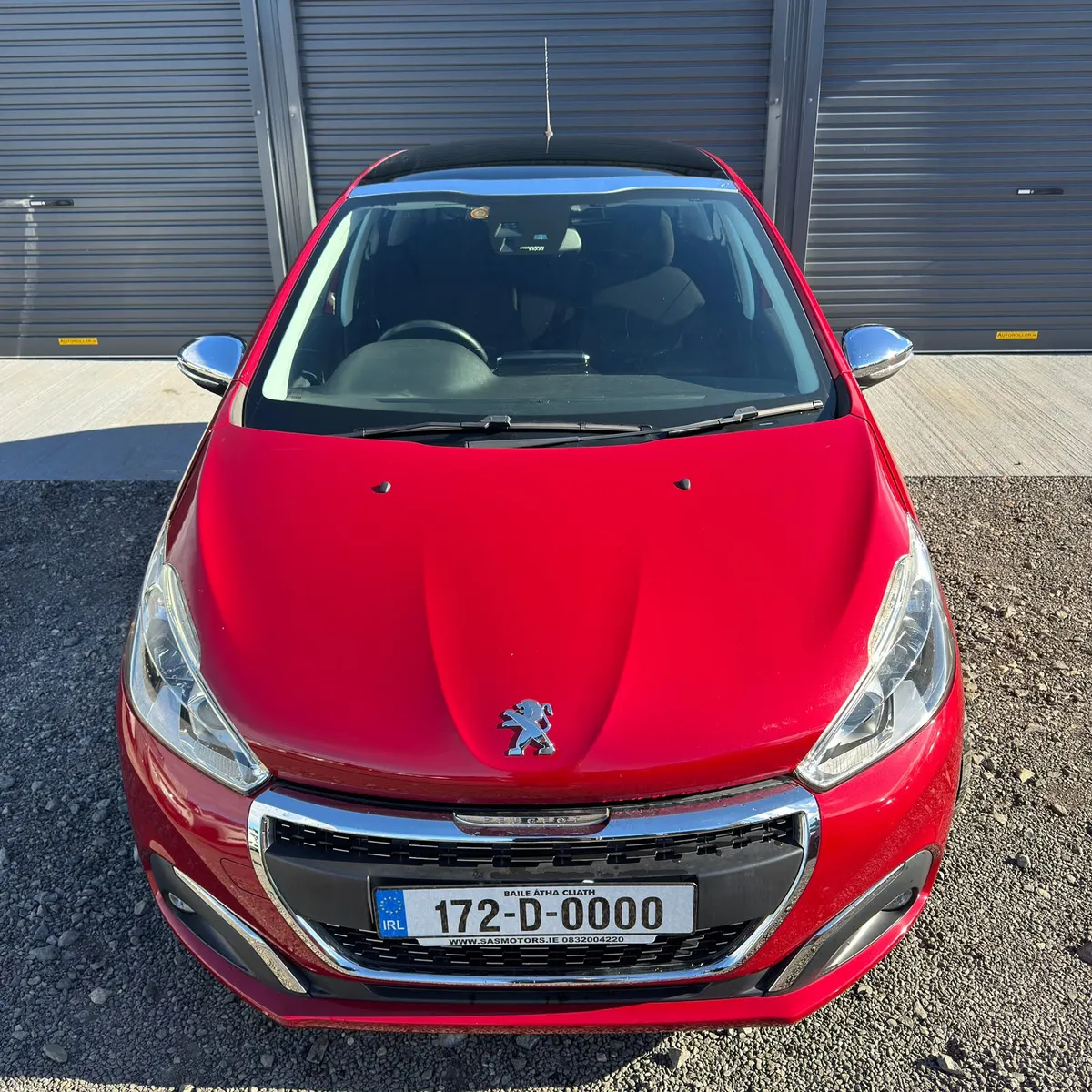 Peugeot 208 Automatic 2017 Panoramic Sunroof - Image 4