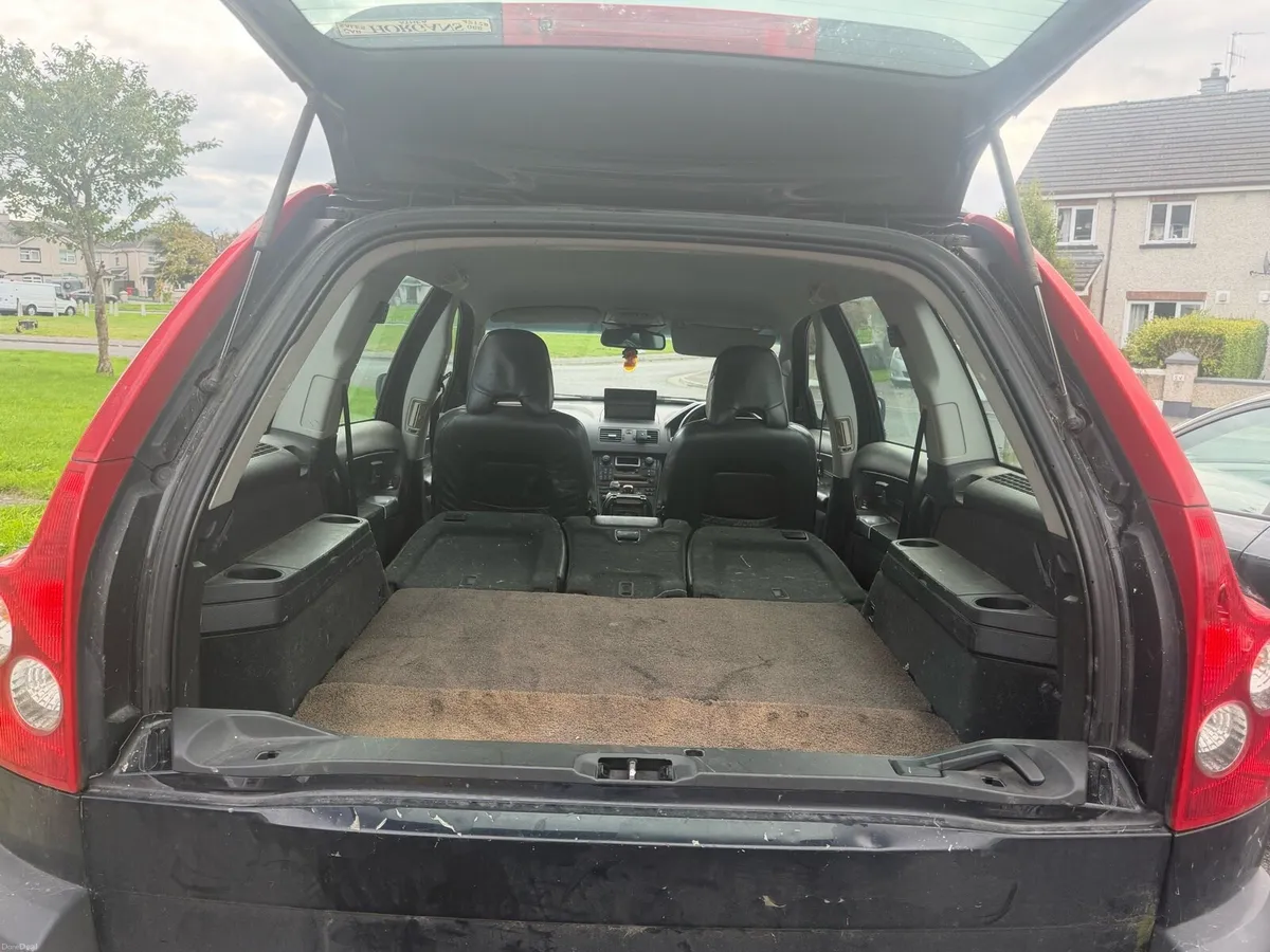 Volvo xc90 - Image 4