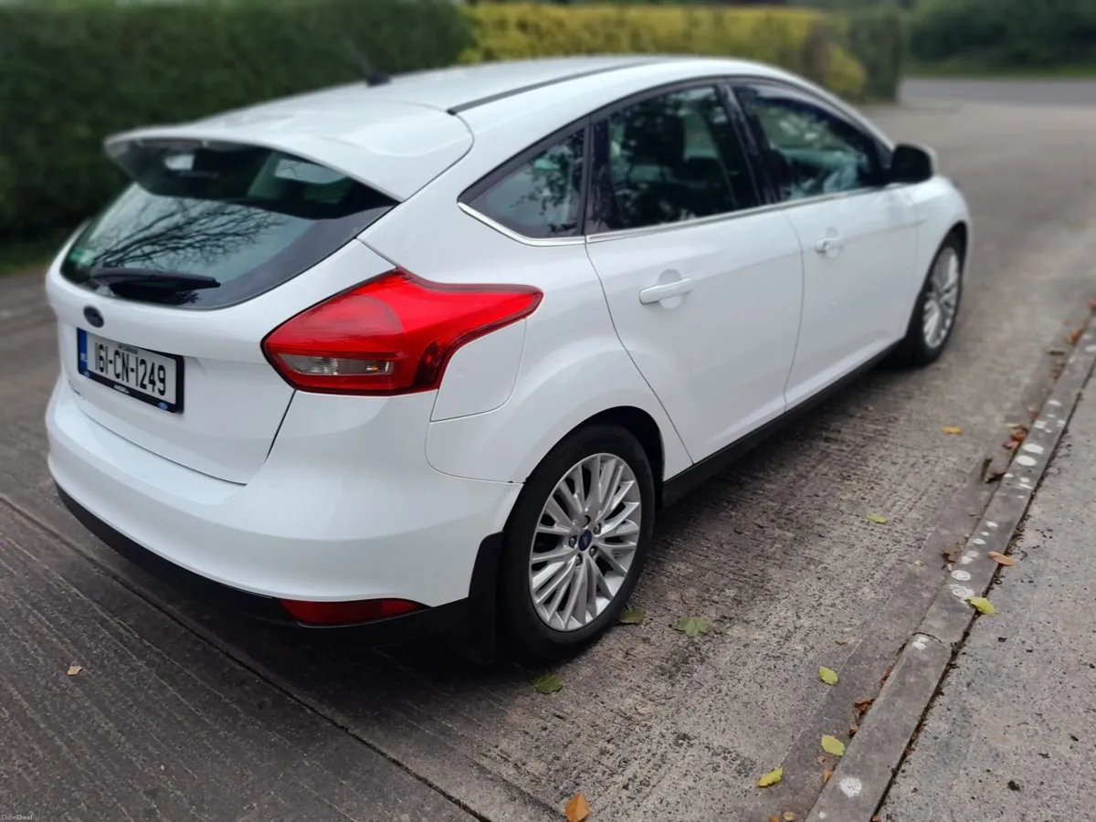 2016 Ford Focus  1.5 nct 04/28 tax 12/26 - Image 3