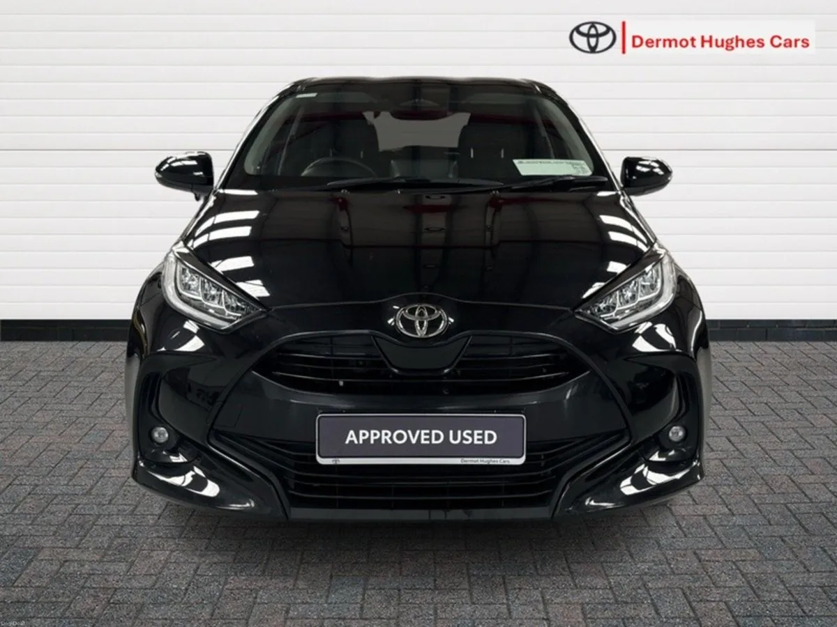 Toyota Yaris LUNA SPORT HYBRID AUTO - Image 5