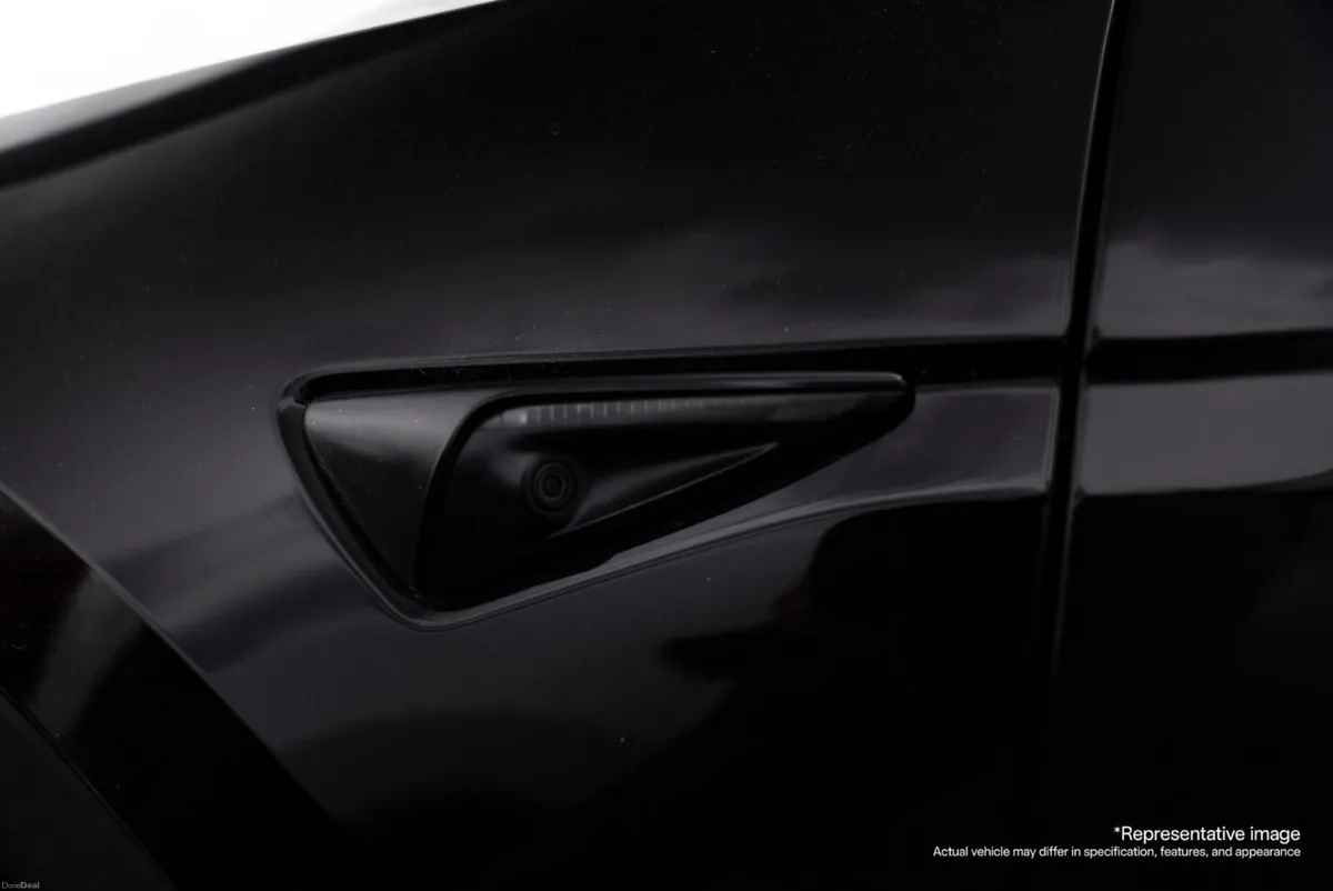 Tesla Model Y 2024 - Image 5