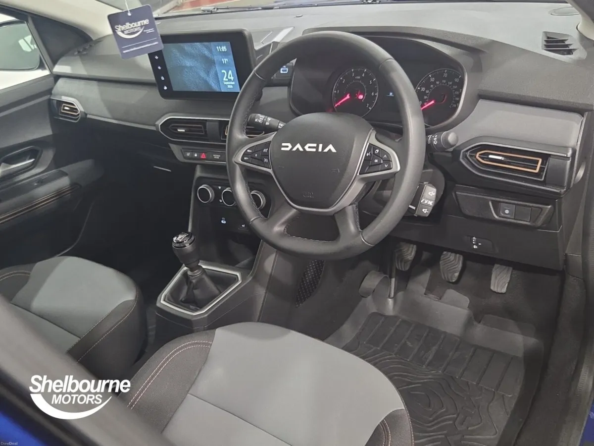 Dacia Sandero Stepway 1.0 TCe Extreme 5dr - Image 4