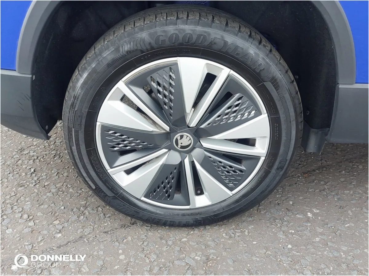 Skoda KAROQ 1.0 TSI SE Drive 5dr - Image 5