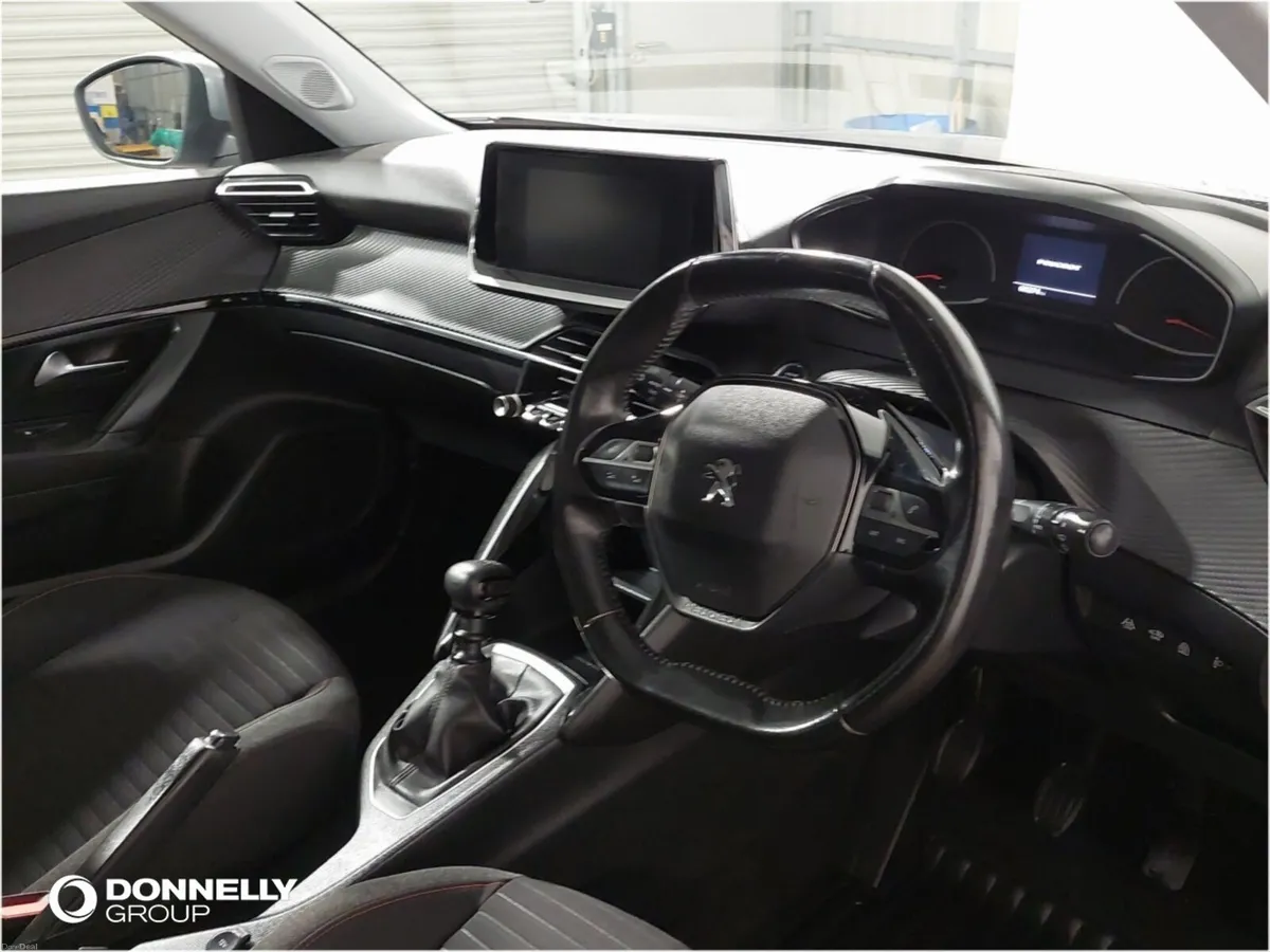 Peugeot 2008 1.5 BlueHDi Active 5dr - Image 4