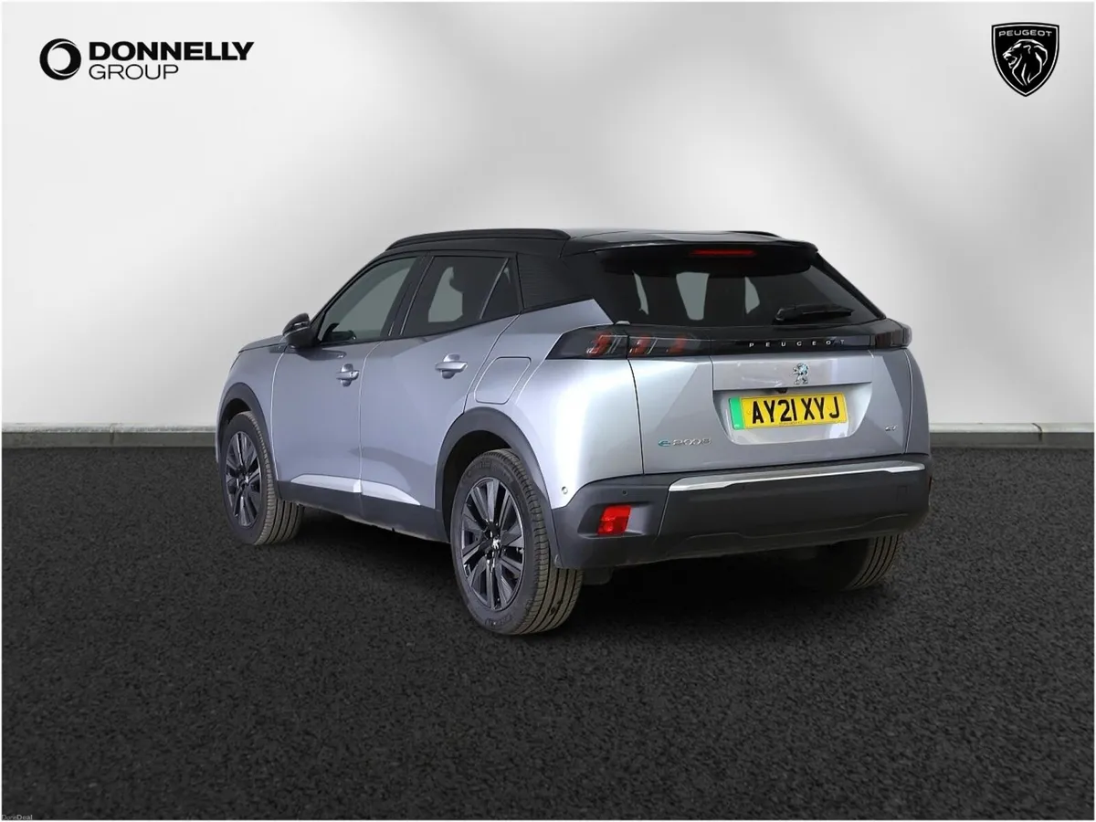 Peugeot 2008 100kW GT Premium 50kWh 5dr Auto - Image 2