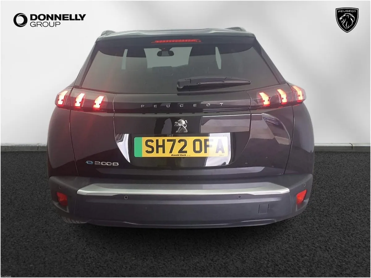 Peugeot 2008 100kW Allure Premium+ 50kWh 5dr Auto - Image 3