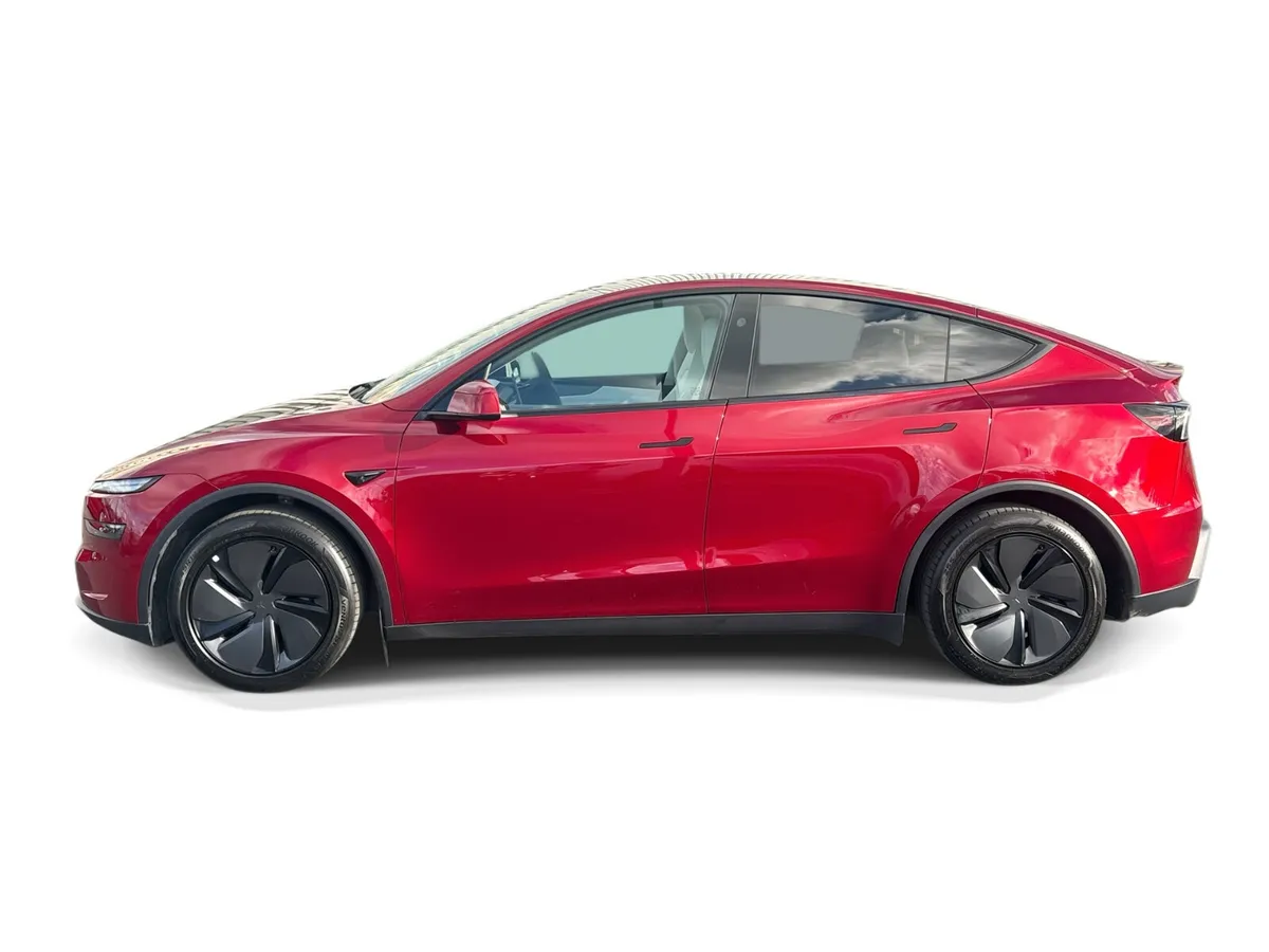 Tesla Model Y 2025 - Image 6