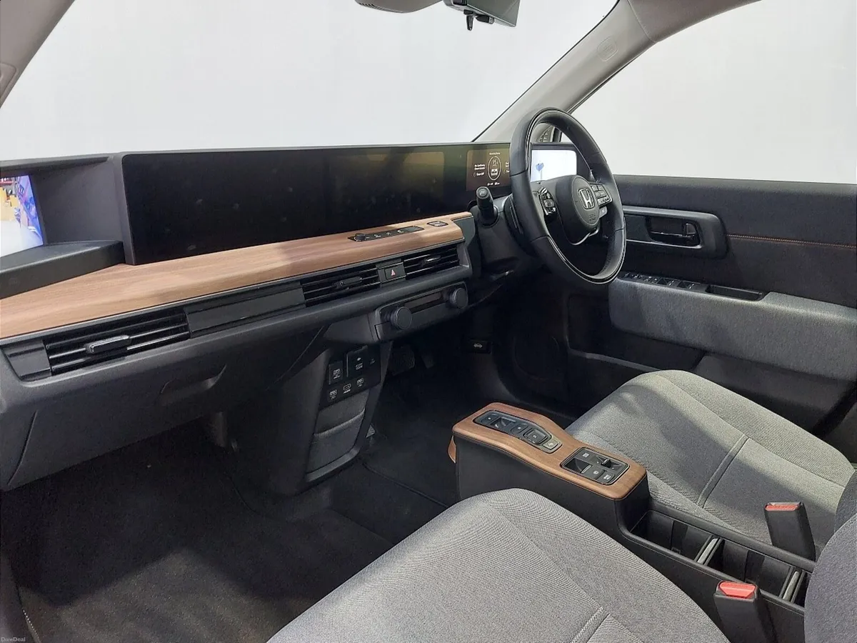 Honda Honda E 113kW Advance 36kWh 5dr Auto - Image 2