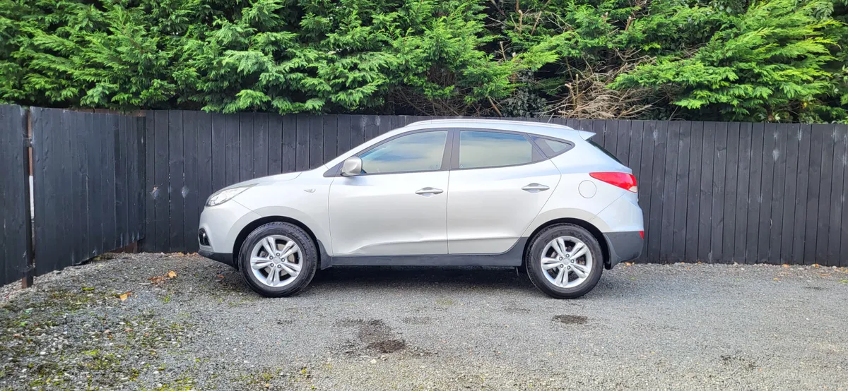 11 HYUNDAI IX35..LOW KM..NCT TODAY..VERY CLEAN - Image 5