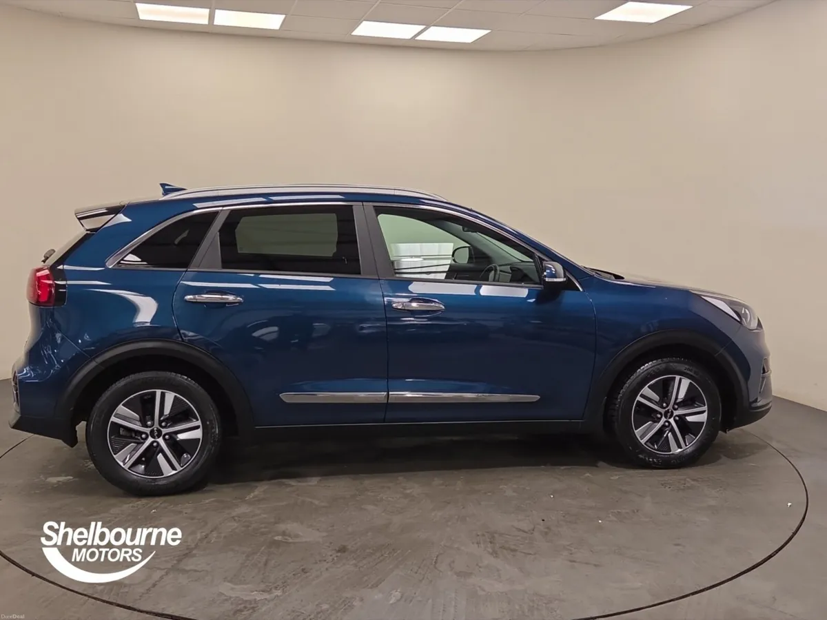Kia Niro 1.6 GDi PHEV Connect 5dr DCT - Image 3