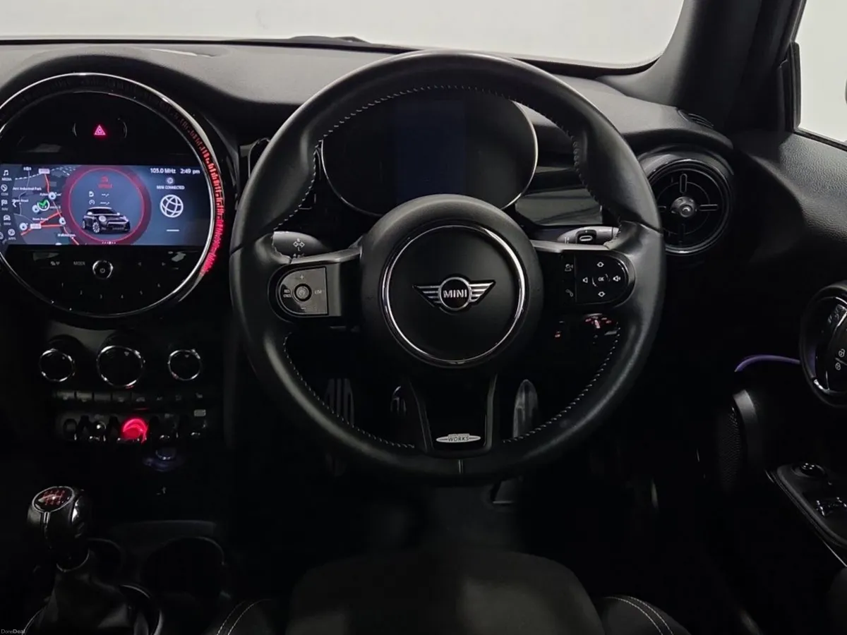 Mini Cooper 3-Door Cooper Sport - Image 5