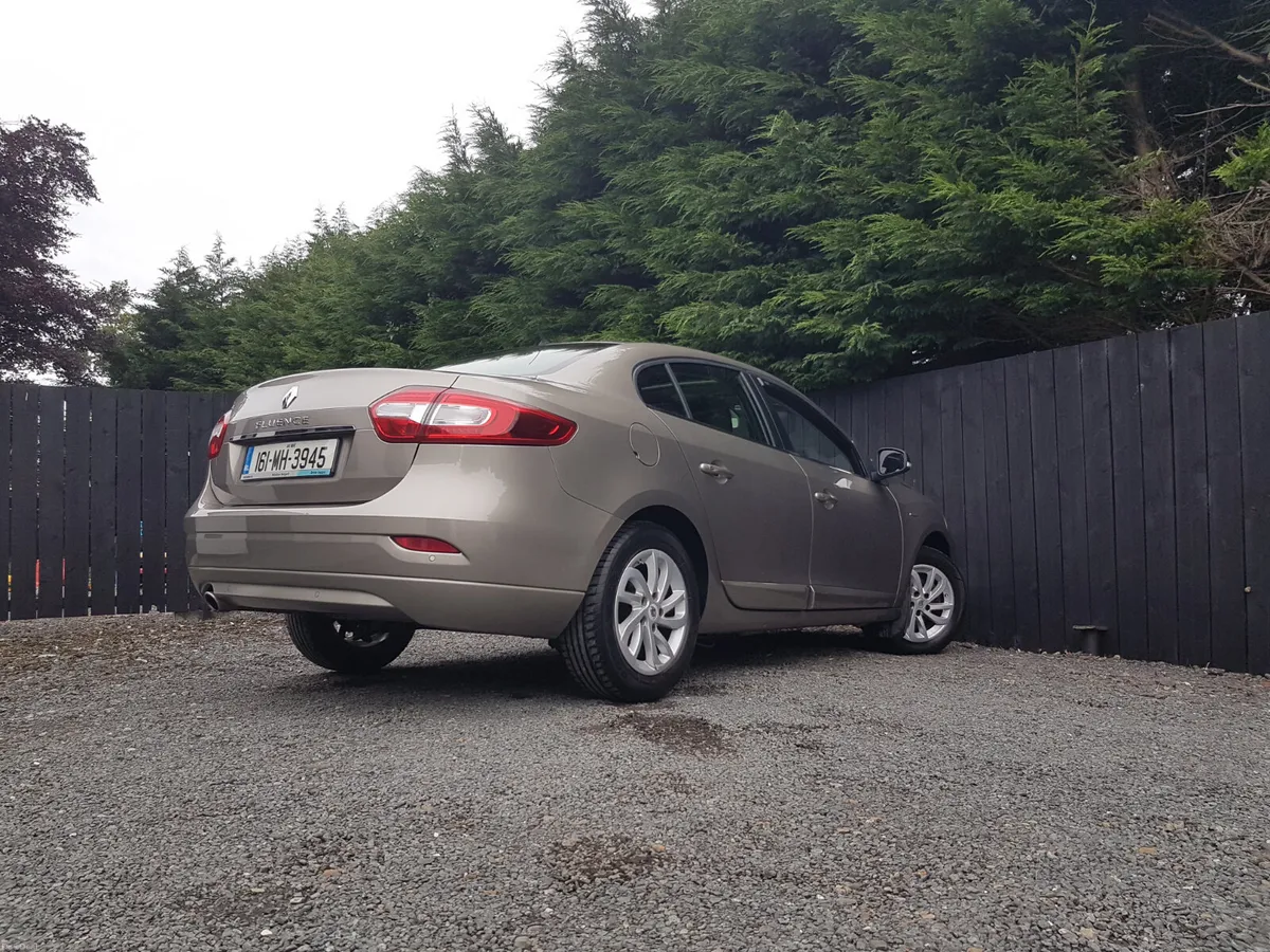 161 FLUENCE.. VERY LOW KM.. 1 YEAR WARRANTY - Image 6