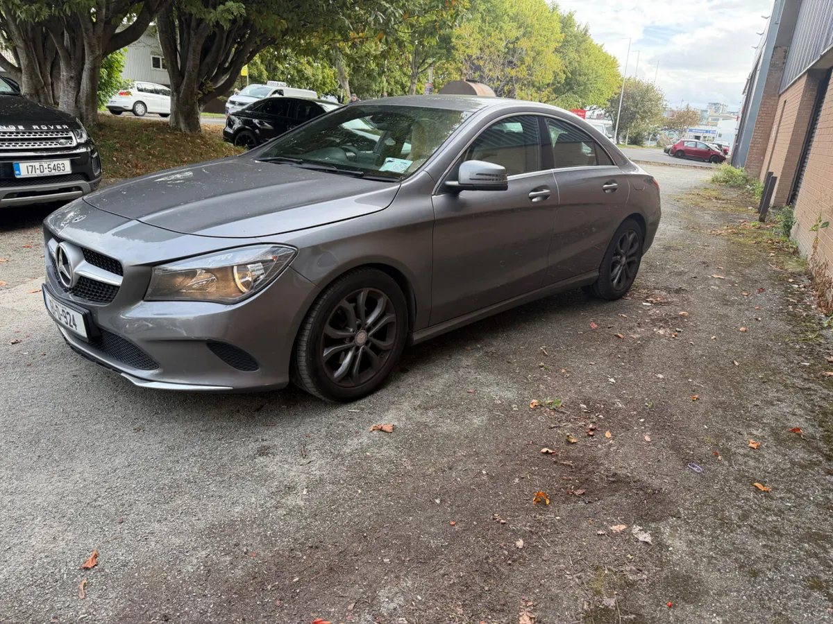 Mercedes-Benz CLA 2018 1.6 Petrol Manual - Image 3