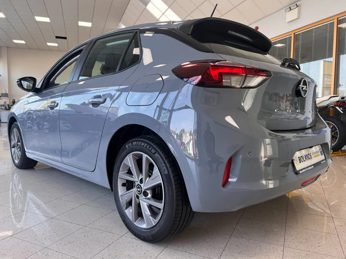 Now On Sale 2025 ELEGANCE Spec As New Apple Car Pl - Image 2