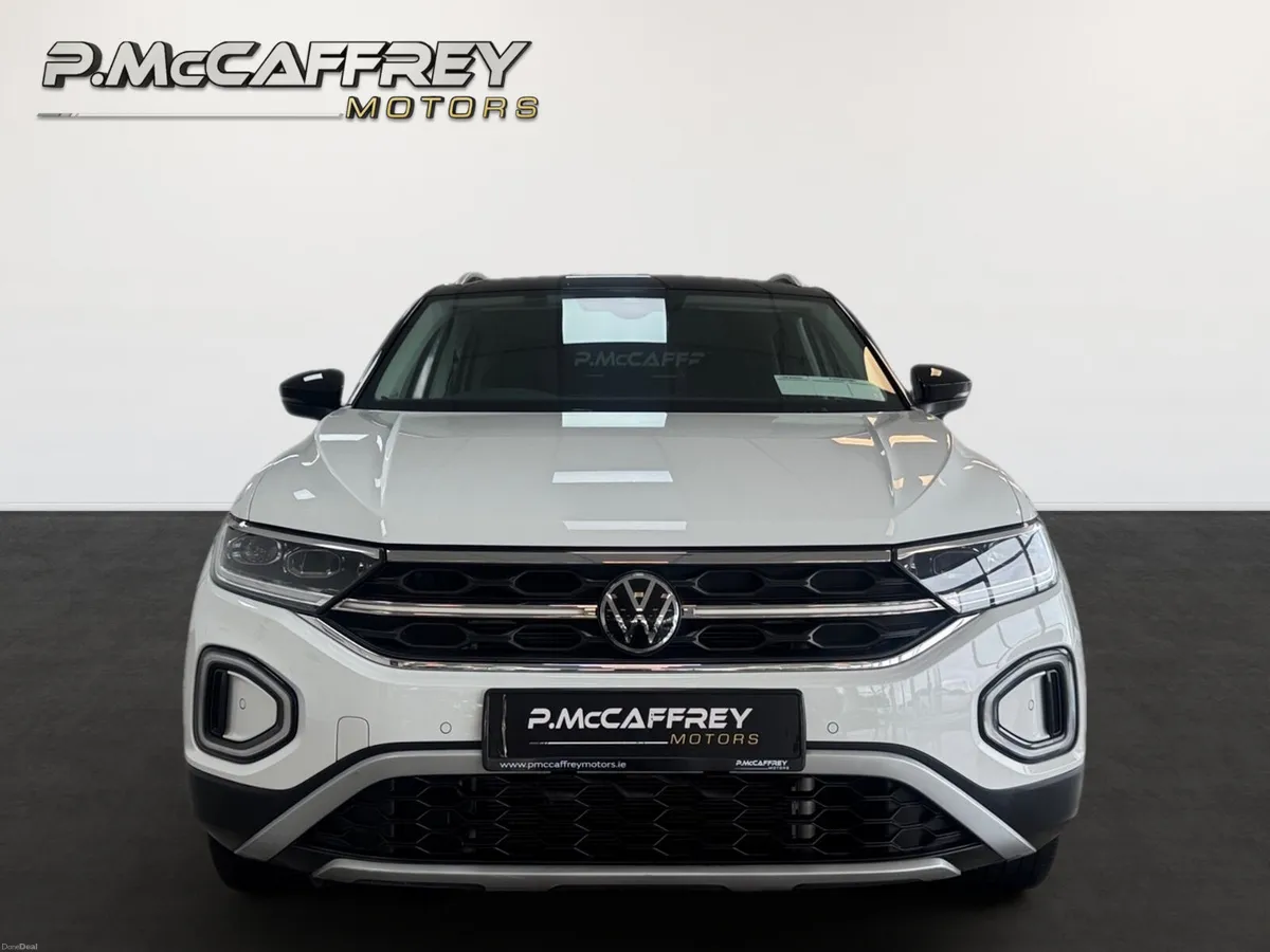 2023 VOLKSWAGEN T-ROC 2.0 TDI STYLE 150 BHP AUTO - Image 2
