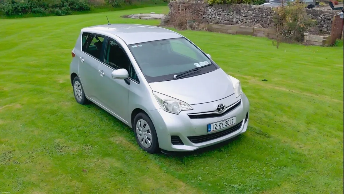 Toyota Verso-S 2012 - Image 1