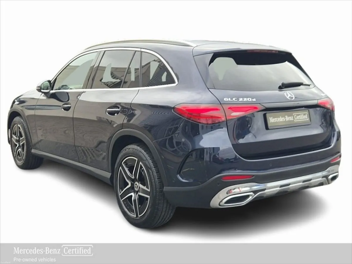 Mercedes-Benz GLC GLC220D 4MATIC AMG Line A/T - Image 3