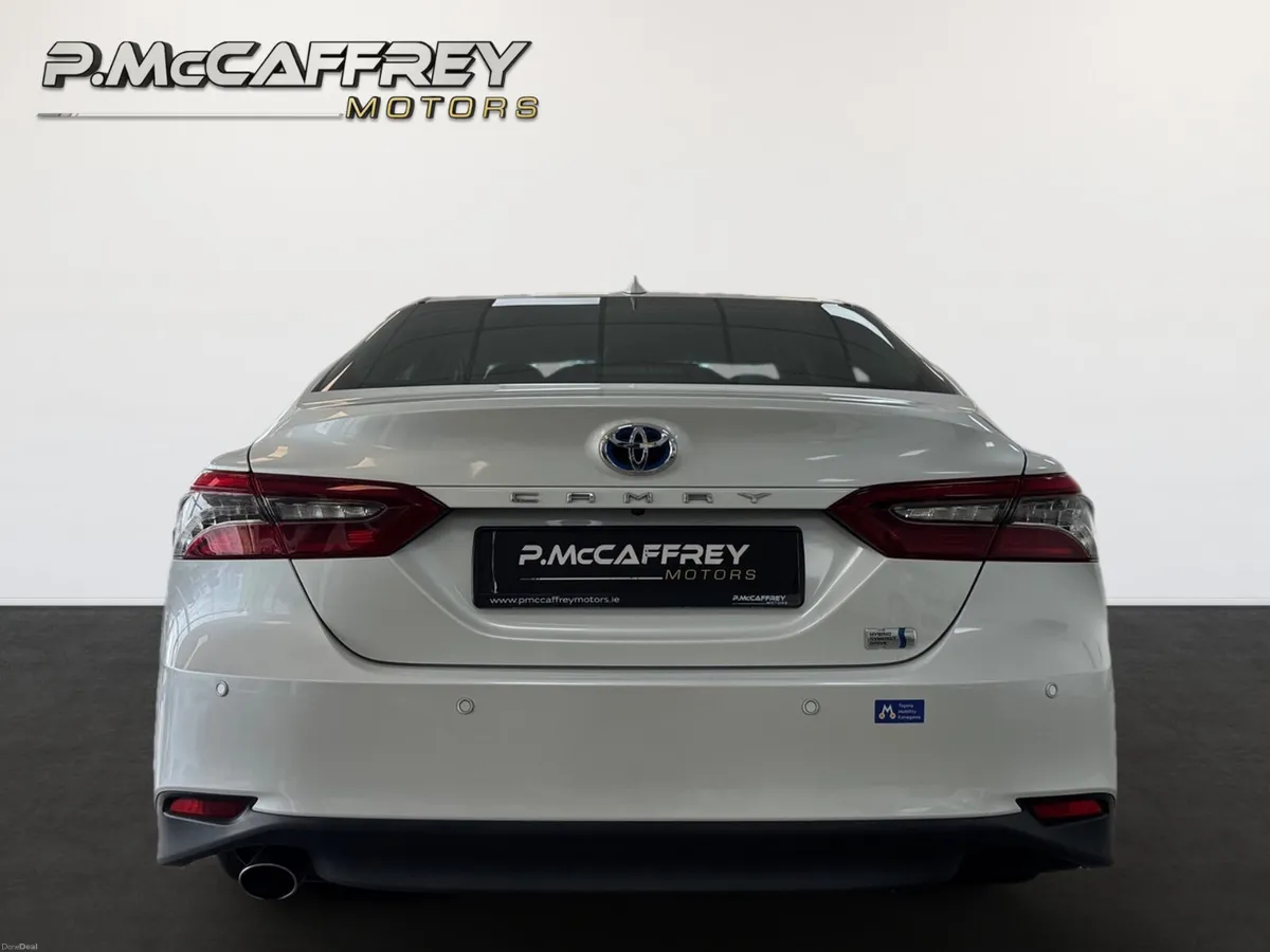 2021 Toyota Camry 2.5 Self Charging Hybrid - Image 6