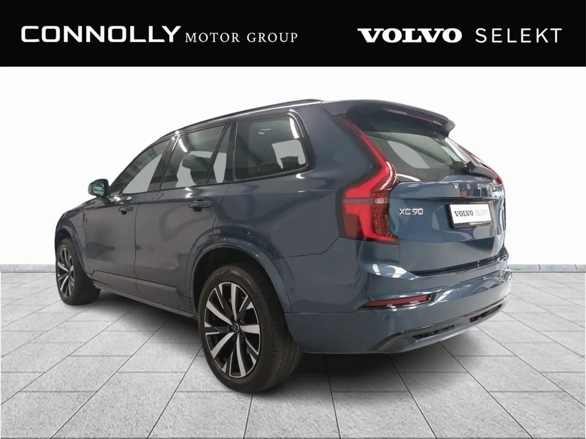 Volvo XC90 Plus | Plug in Hybrid | Sunroof | 7 sea - Image 2